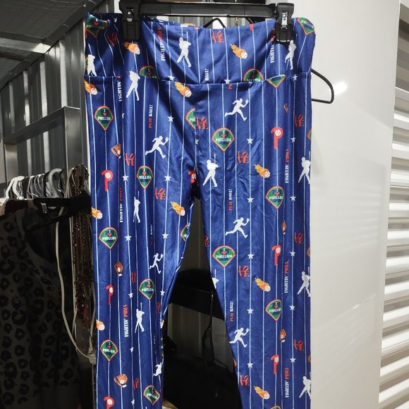 Blue leggings - PHILADELPHIA PHILLIES - from Apple Girl Boutique - size XL - NWT - Picture 2 of 3
